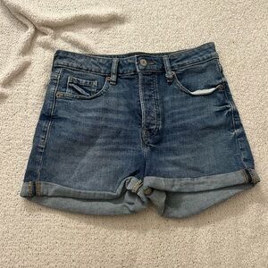 Old navy shorts